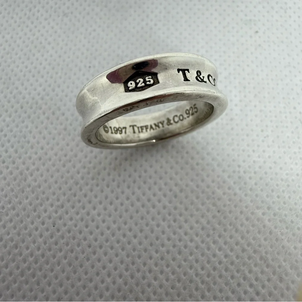 Tiffany & Co. 1827 Concave Sterling Silver Band Sz 9.5 - Picture 2 of 5